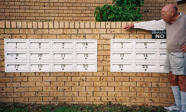 birrong-mailbox-missing-um.jpg
