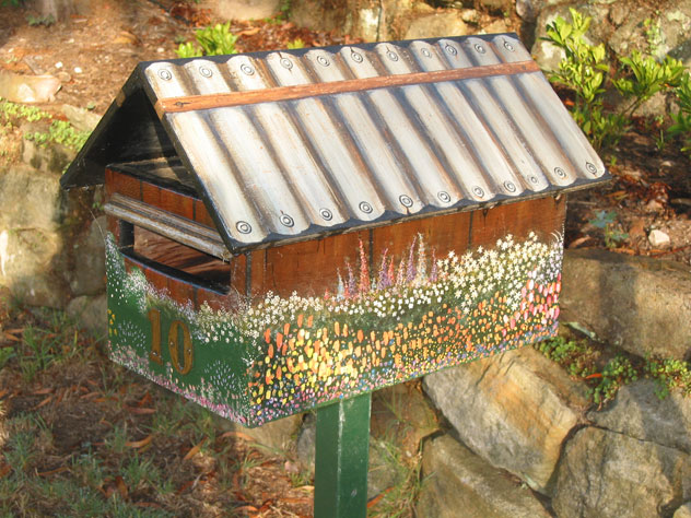 denistone-west-mailbox-garden-design-um.jpg