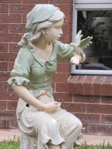north-kellyville-sculptures-kid-and-bird-usc.jpg
