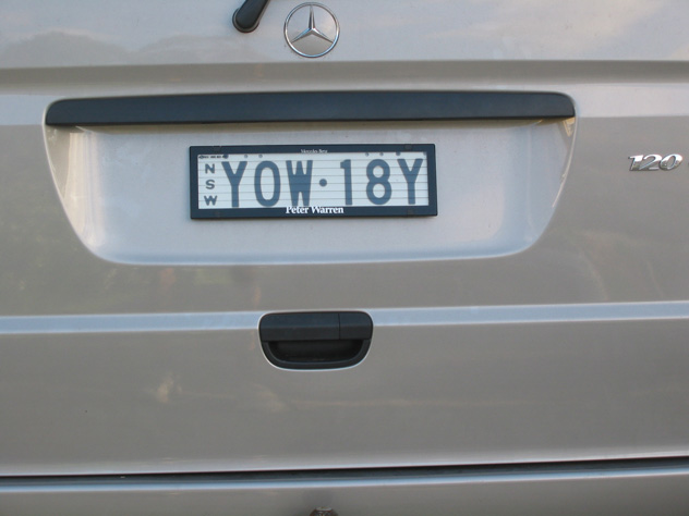 yowie-bay-car-number-plate-uv.jpg