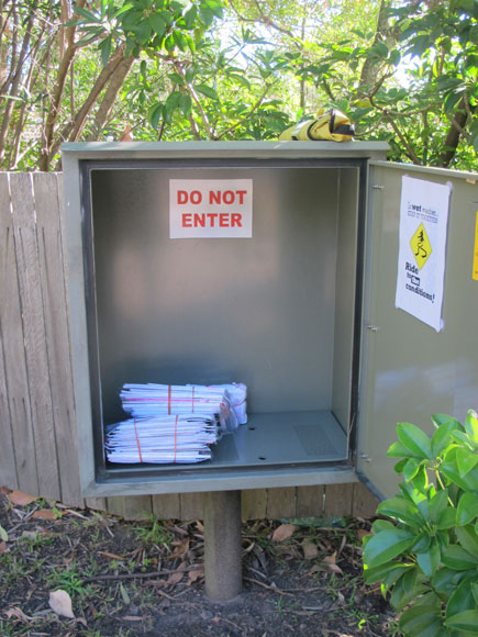 beacon-hill-do-not-enter-mailbox-um.jpg