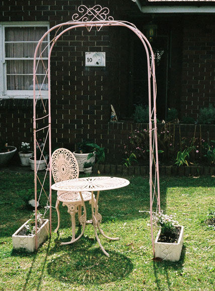 belfield-garden-table-xg.jpg