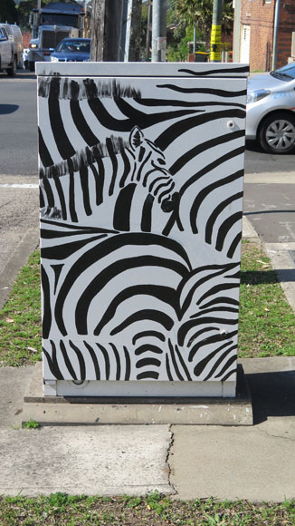 campsie-painting-signal-box-zebras-up.jpg