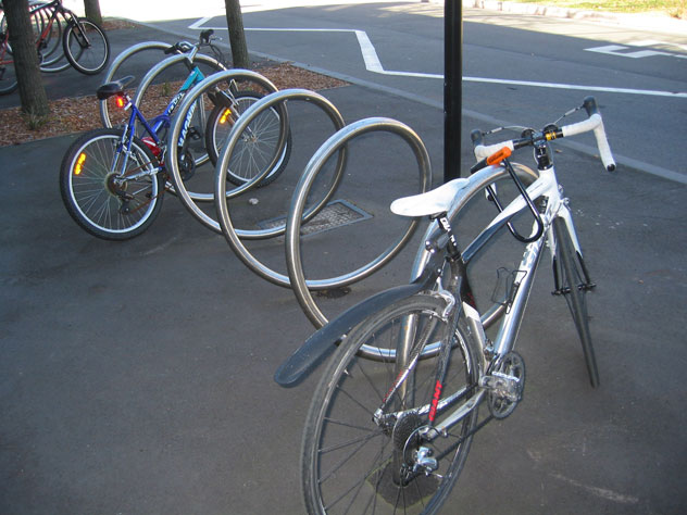 darlington-cycle-parking-2-e.jpg