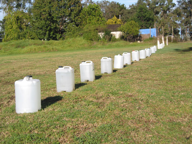 lansvale-water-containers-xw.jpg