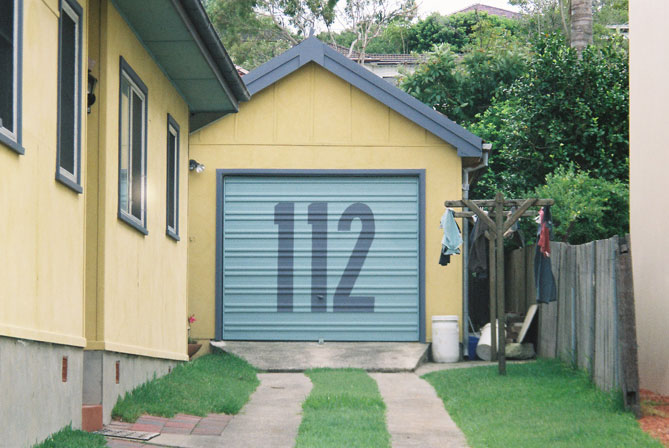 north-curl-curl-house-number