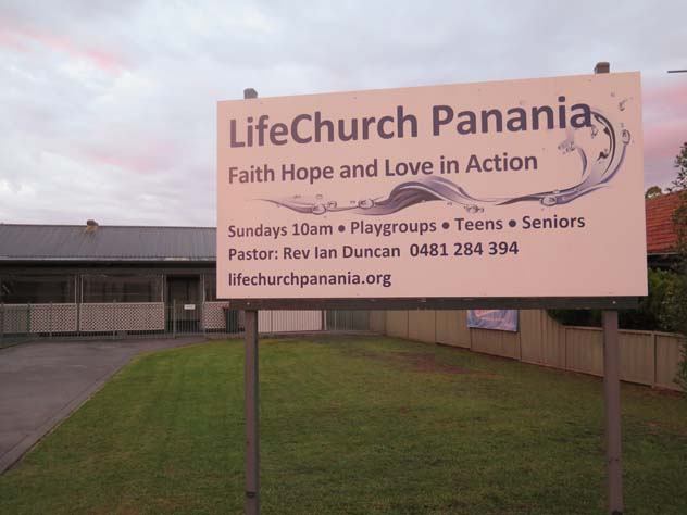 panania-church-house-2-s.jpg