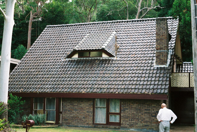 woronora-house-roof-large-uh.jpg